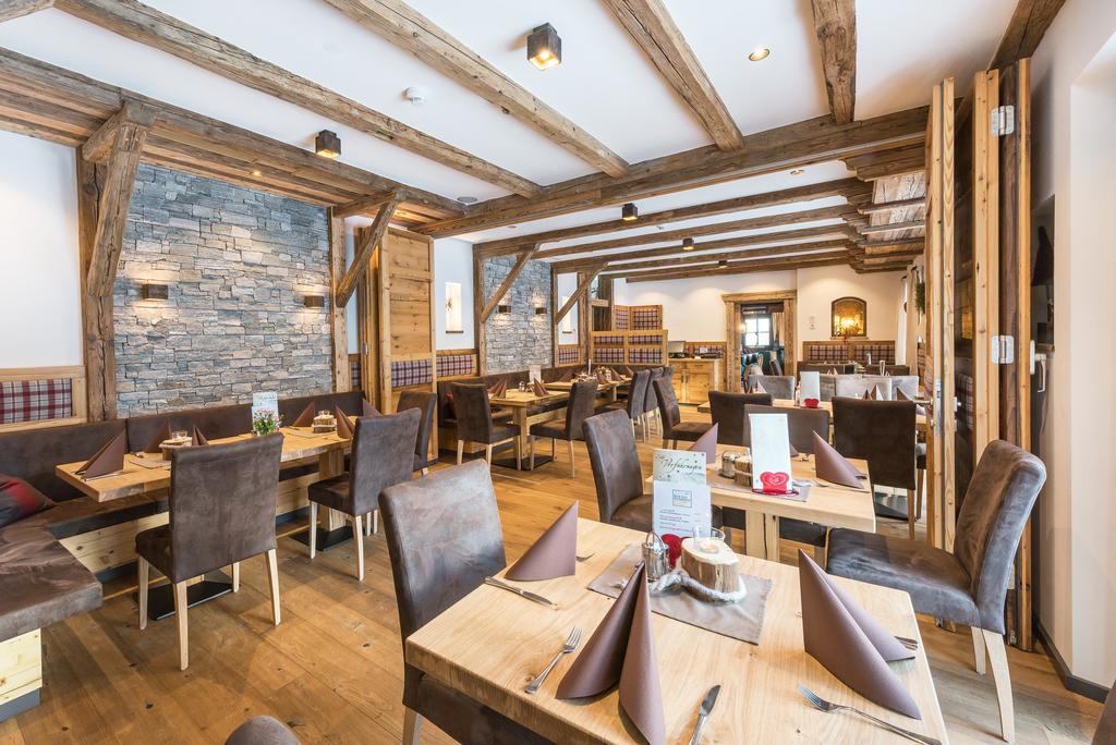 Pension Restaurant Dorfalm Leogang Exterior foto
